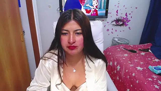 Yunhot  online show from 05/20/26, 09:48