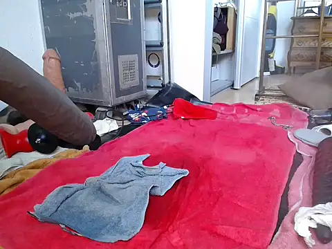 natjuk online show from 10/26/25, 11:49