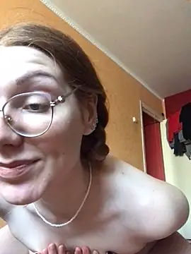 Snapshot of _Sweet_Love_ chatting on 02/07/25, 11:45  Sweet Love  online show from 02/07/25, 11:45