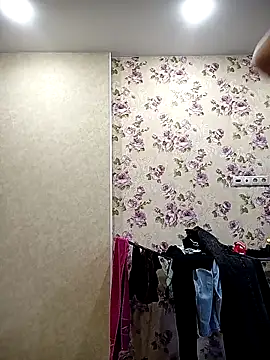 Snapshot of _Sweet_Love_ chatting on 10/22/25, 01:55  Sweet Love  online show from 10/22/25, 01:55