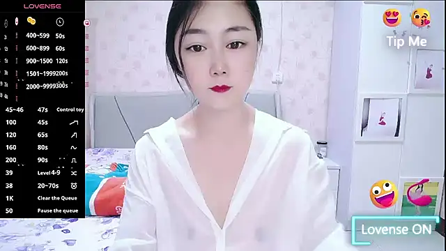 Elvira baby online show from 11/12/25, 02:45