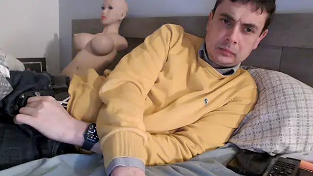 Snapshot of freddy0222222 chatting on 01/27/25, 05:15 freddy0222222 online show from 01/27/25, 05:15