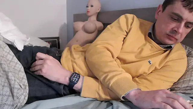 Snapshot of freddy0222222 chatting on 01/28/25, 11:49 freddy0222222 online show from 01/28/25, 11:49