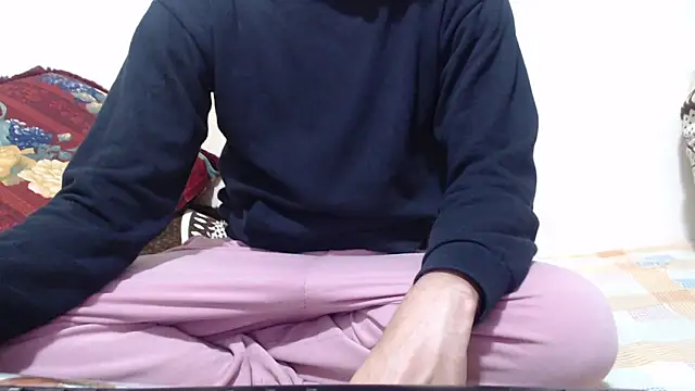 Alexdelarge323 online show from 04/01/26, 11:44