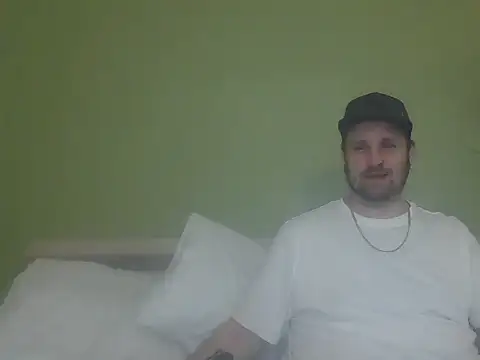 BlueEyedGuyPNW online show from 04/29/26, 07:53