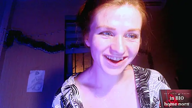 Snapshot of Cassie_Wild chatting on 02/06/25, 02:26 Cassie Wild online show from 02/06/25, 02:26