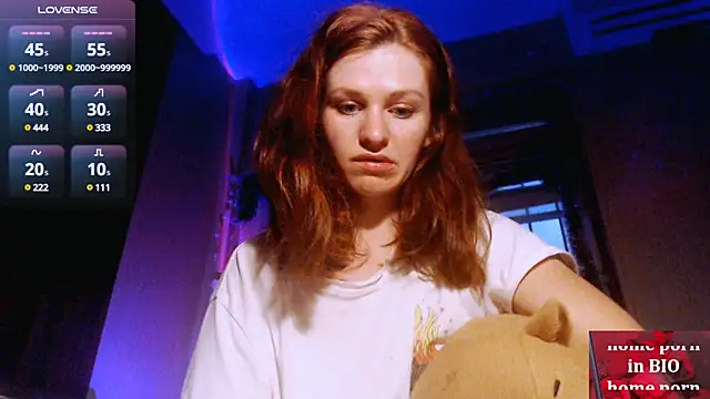 Snapshot of Cassie_Wild chatting on 02/23/25, 12:48 Cassie Wild online show from 02/23/25, 12:48