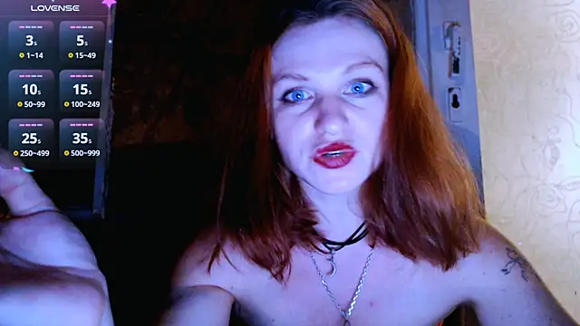 Snapshot of Cassie_Wild chatting on 09/08/25, 03:22 Cassie Wild online show from 09/08/25, 03:22
