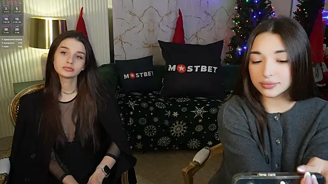 Jasmine Flow online show from 12/24/24, 03:37