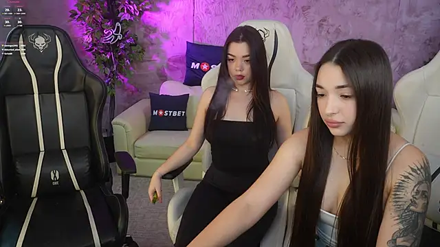 Jasmine Flow online show from 12/26/24, 03:42