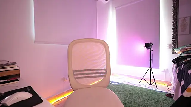 aliceabrams online show from 10/03/25, 07:22