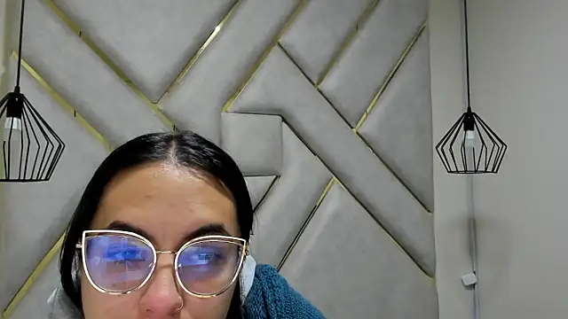Snapshot of nalalye_cruzz_ chatting on 02/27/25, 02:42 nalalye cruzz online show from 02/27/25, 02:42
