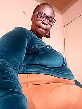 ZOQULUx online show from 03/22/26, 09:23