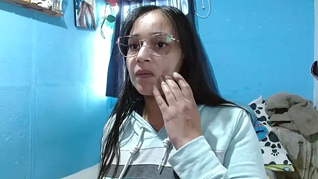 clarisse69 online show from 01/21/25, 08:54