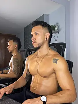 ARON TAYLER01 online show from 01/28/25, 12:54