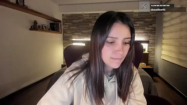 alicewilloww online show from 09/10/25, 11:27