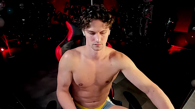 dirty-boss online show from 12/01/25, 04:28