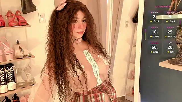 Snapshot of Orianna_reed_ chatting on 02/25/26, 01:04 Orianna reed online show from 02/25/26, 01:04