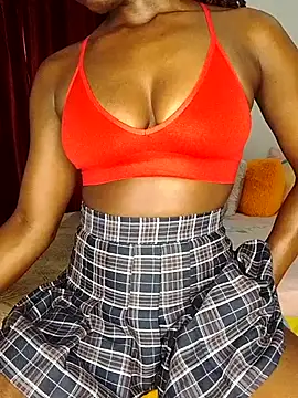 NicRaisaa online show from 10/03/25, 11:18