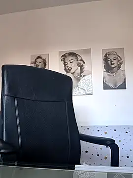 Ladykaos online show from 02/20/26, 12:49