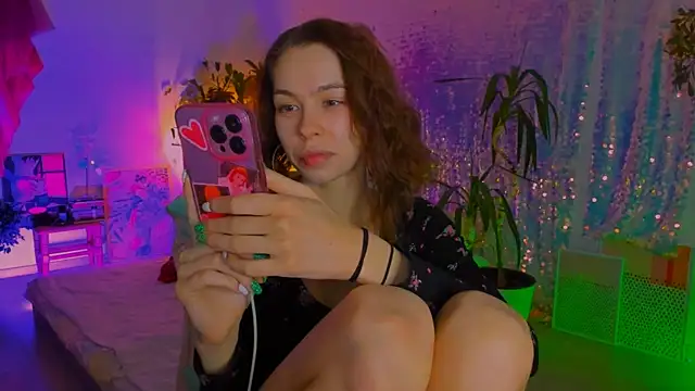 poli   online show from 02/28/26, 04:08