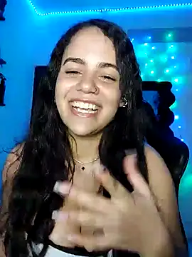 Snapshot of demonaughtyyy chatting on 12/20/24, 06:08 demonaughtyyy online show from 12/20/24, 06:08