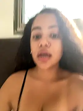 Snapshot of demonaughtyyy chatting on 09/19/25, 08:42 demonaughtyyy online show from 09/19/25, 08:42