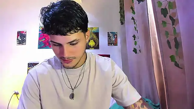 Nekoboy01 online show from 01/06/25, 08:50