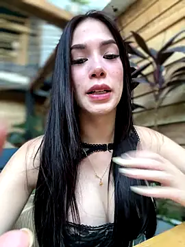 Im Valentina online show from 09/15/25, 10:10