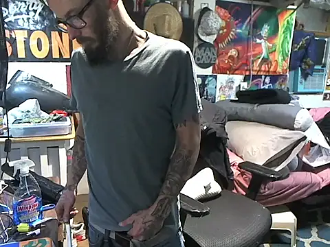 CloudDadddyyy420 online show from 12/22/24, 06:04