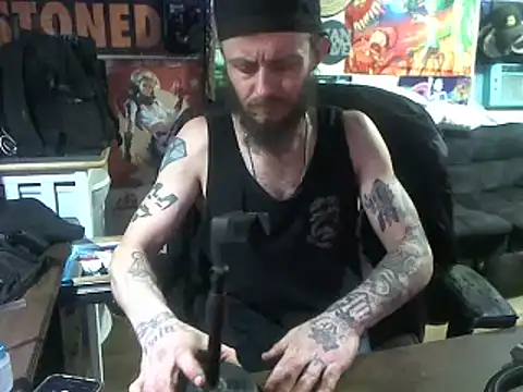 CloudDadddyyy420 online show from 02/13/25, 02:34