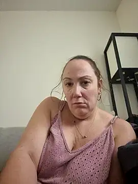 Wisie Cutie online show from 12/15/24, 02:27