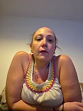 Wisie Cutie online show from 03/26/26, 11:43