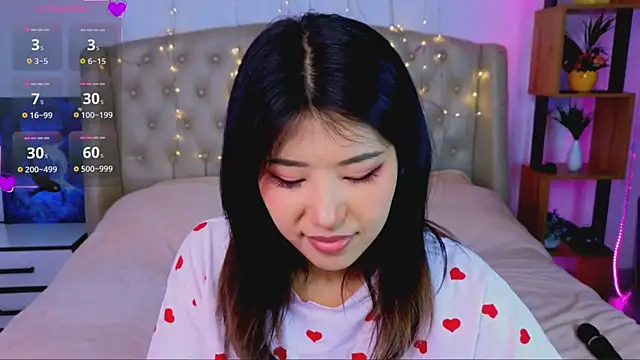 Snapshot of Wendy__Hills chatting on 03/10/25, 03:41 Wendy Hills online show from 03/10/25, 03:41