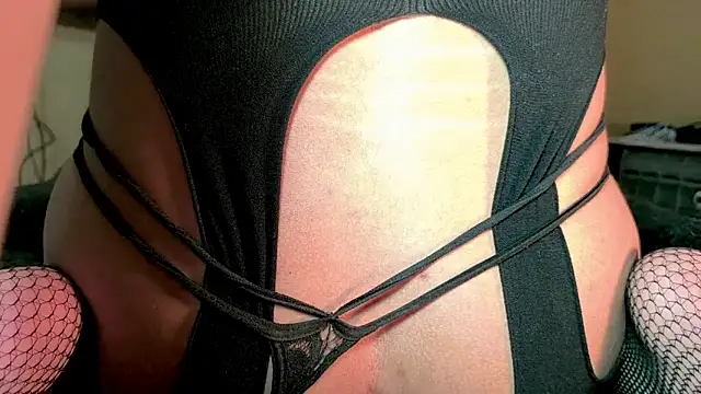 SEXYTRAV18 online show from 02/10/26, 02:48