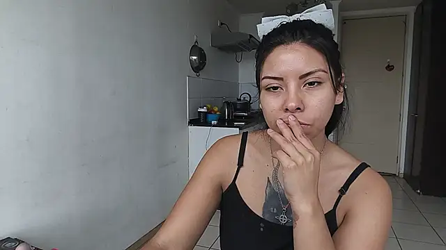 Snapshot of Diosagata chatting on 07/16/26, 04:35 Diosagata online show from 07/16/26, 04:35