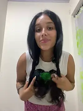 Snapshot of Annya-sweet chatting on 01/29/25, 02:40 Annya-sweet online show from 01/29/25, 02:40