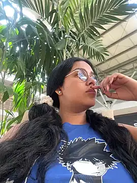 Snapshot of Annya-sweet chatting on 02/03/25, 03:17 Annya-sweet online show from 02/03/25, 03:17