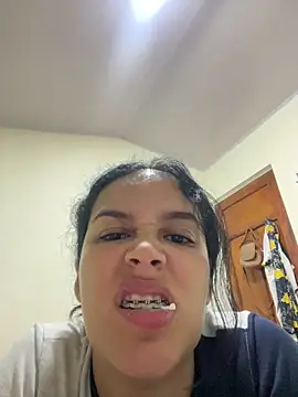 Snapshot of Annya-sweet chatting on 02/12/25, 02:32 Annya-sweet online show from 02/12/25, 02:32