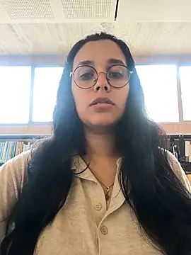 Snapshot of Annya-sweet chatting on 09/16/25, 02:18 Annya-sweet online show from 09/16/25, 02:18