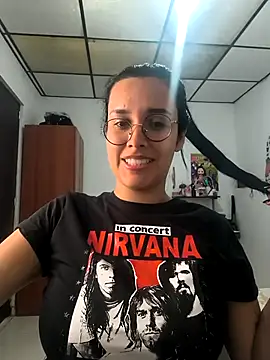 Annya-sweet online show from 11/05/25, 03:01