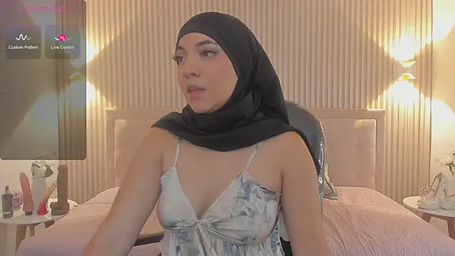 Sooffii 1 online show from 01/29/25, 02:19