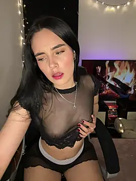 Snapshot of salome_polaniiee chatting on 02/07/25, 05:41 salome polaniiee online show from 02/07/25, 05:41