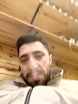 Snapshot of Rakiyy34 chatting on 01/29/25, 02:32 Rakiyy34 online show from 01/29/25, 02:32