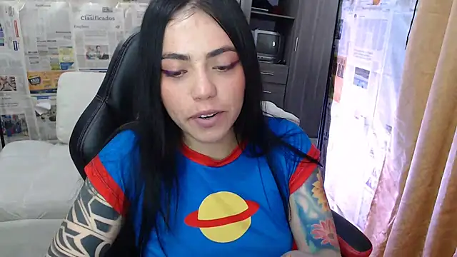 Snapshot of i_am_nina_ chatting on 09/23/25, 11:08 i am nina online show from 09/23/25, 11:08