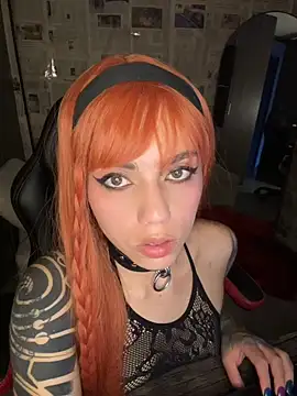 Snapshot of i_am_nina_ chatting on 04/28/26, 10:59 i am nina online show from 04/28/26, 10:59