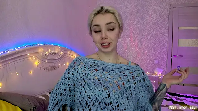 LillyMoure  online show from 02/02/26, 11:36