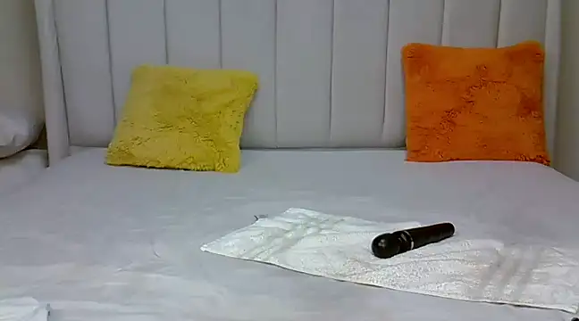  heavenlysent online show from 03/17/25, 07:46