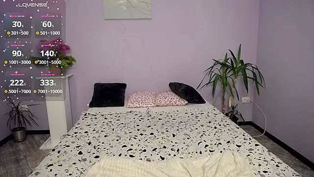 Snapshot of SayMeow_ chatting on 12/05/24, 01:47 SayMeow  online show from 12/05/24, 01:47