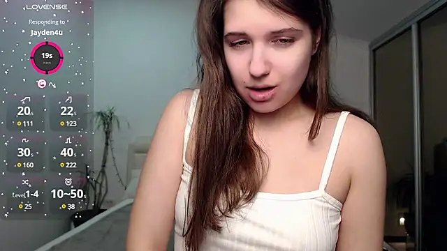 Snapshot of SayMeow_ chatting on 12/10/24, 06:22 SayMeow  online show from 12/10/24, 06:22